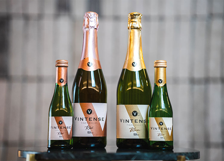 【12本セット】ヴィンテンス スパークリング ブラン ミニ 200ml VINTENSE ノンアルコール ワイン スパークリング ベルギー 泡 白 ブラン 飲みきり 輸入ワイン 海外ワイン まとめ買い まとめ売り