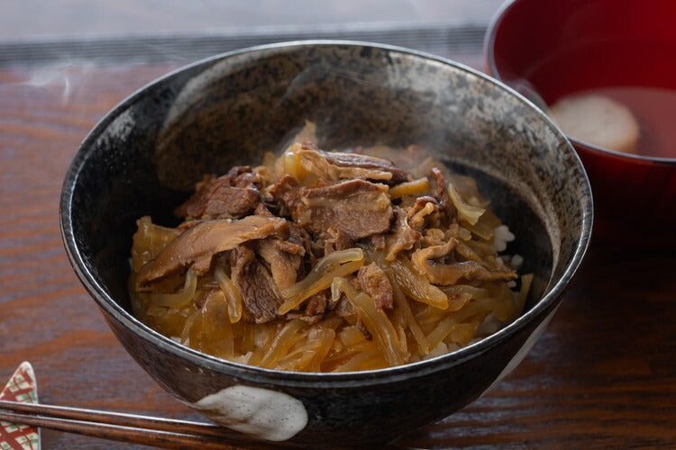 「三田屋総本家」 国産牛の牛すき焼丼のもとセット(ギフト) 食品 ギフト プレゼント 贈答 熨斗 のし 贈り物 記念日 お祝い 冠婚葬祭 内祝 御祝 無地 出産内祝 結婚内祝 御見舞 快気祝 御仏前 志(代引不可)