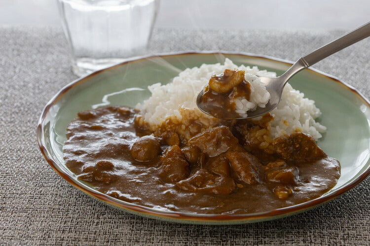 「三田屋総本家」 黒豚のポークカレー8食セット(ボール箱) 食品 ギフト プレゼント 贈答 熨斗 のし 贈り物 記念日 お祝い 冠婚葬祭 内祝 御祝 無地 出産内祝 結婚内祝 御見舞 快気祝 御仏前 志 お供(代引不可)