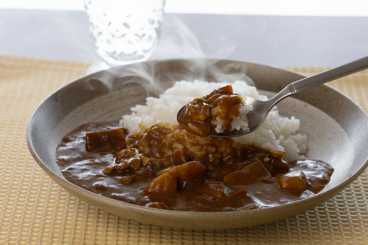 「三田屋総本家」 ビーフカレー8食セット(ボール箱) 食品 ギフト プレゼント 贈答 熨斗 のし 贈り物 記念日 お祝い 冠婚葬祭 内祝 御祝 無地 出産内祝 結婚内祝 御見舞 快気祝 御仏前 志 お供(代引不可)