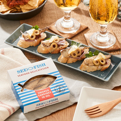 おうちでバル気分 ビールに合わせるおつまみ スモークドオイルスプラット と チーズパテ バル バール おつまみ ピンチョス 瓶詰 缶詰 ビール パテ クラッカー スプラット